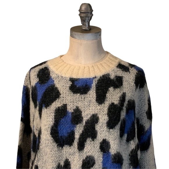 The Korner Sweater Size S/M Cheetah Blue Print Oversized Wool Mohair Blend - Picture 2 of 5